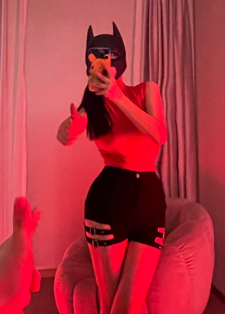 奔跑的晶骡儿 - 粉红性感蝙蝠女