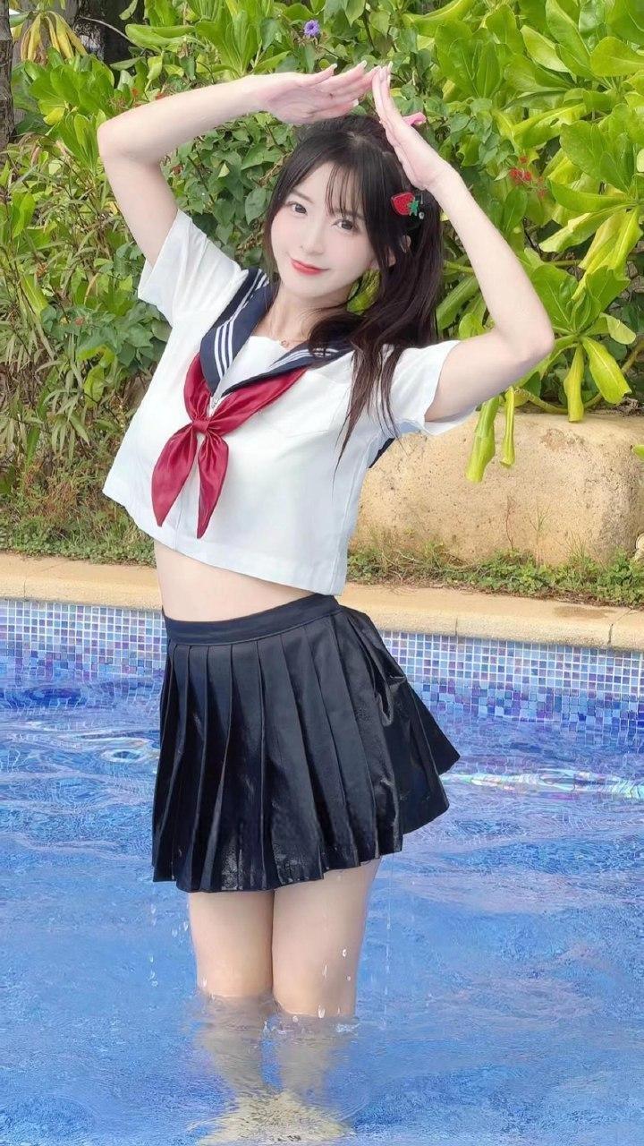 希希3 - 户外戏水JK