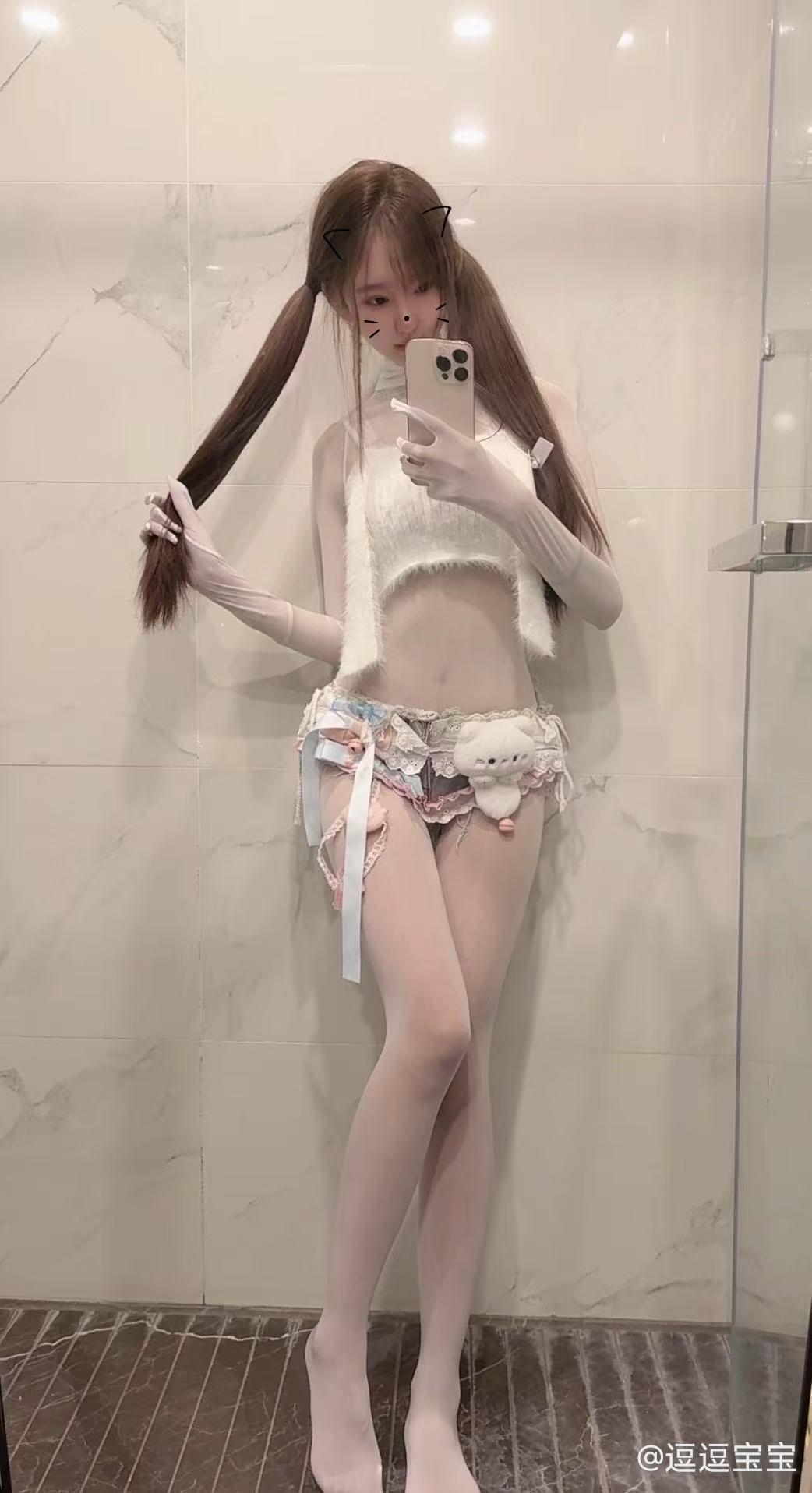 胡逗逗 - 隔壁小妹妹