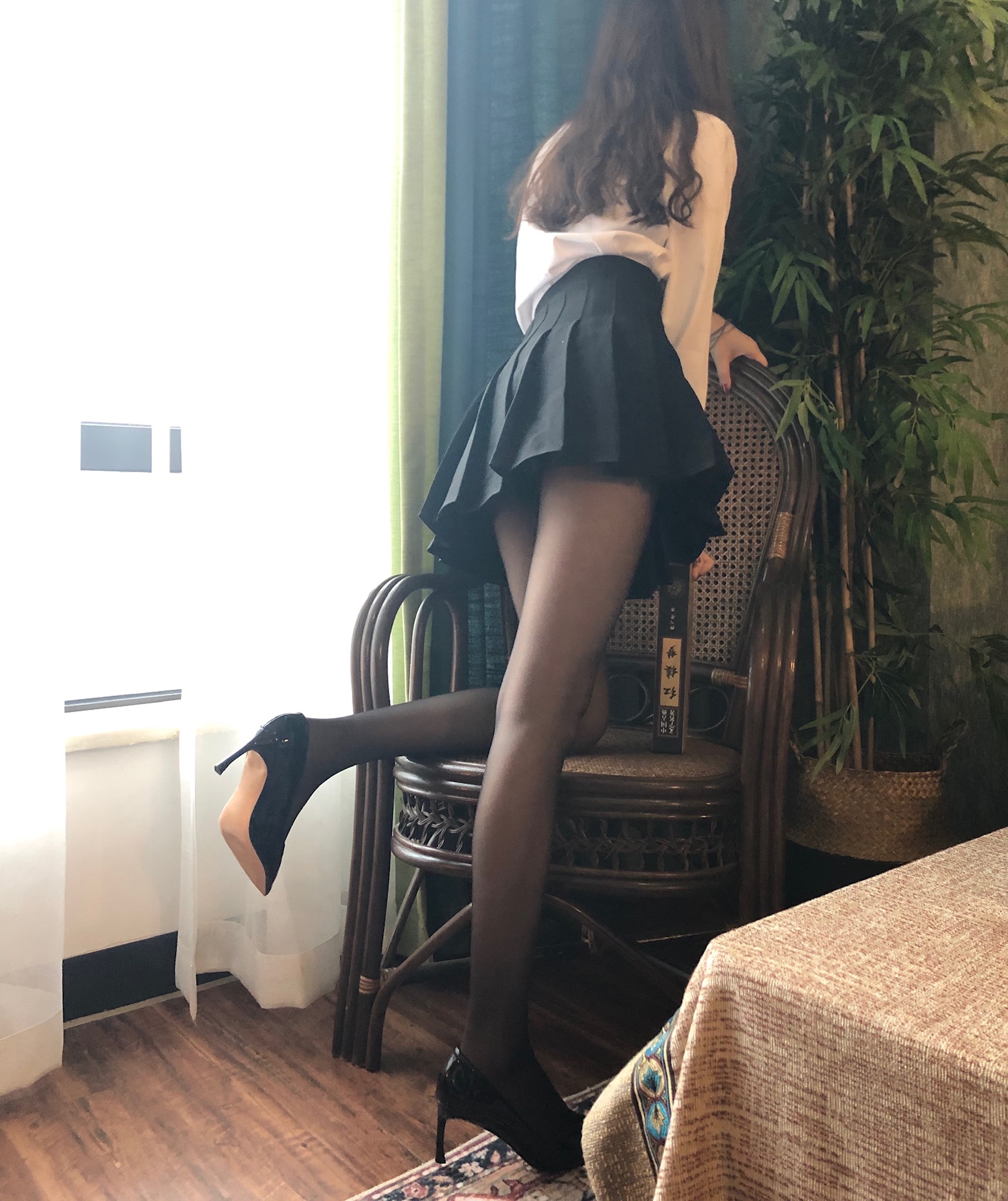 梦里一只喵 - 黑色百褶裙第15张图片