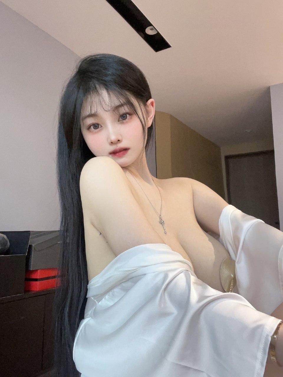 我是ou - 巨乳护士姐姐第31张图片