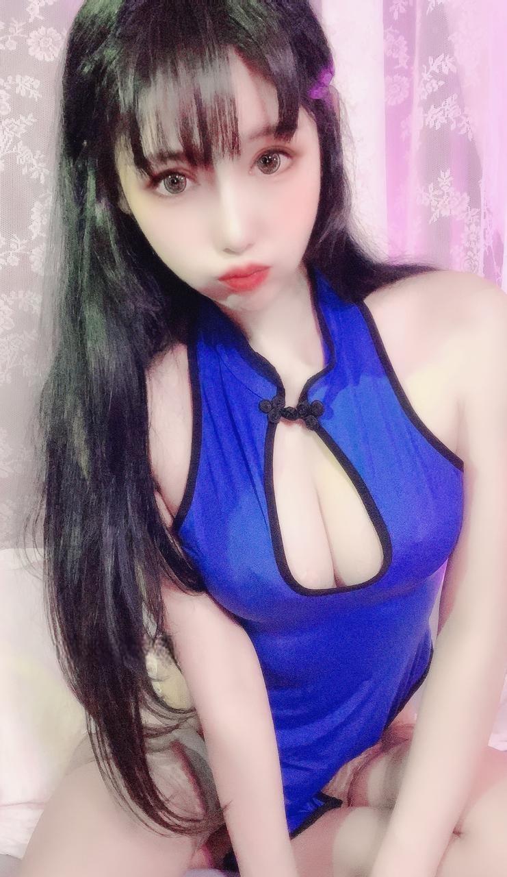 猫心儿老师 - 蓝色开叉旗袍第16张图片
