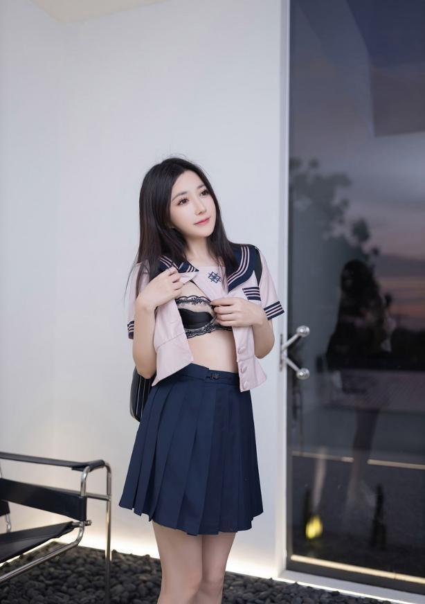 十柒 - 超短裙水手服第7张图片