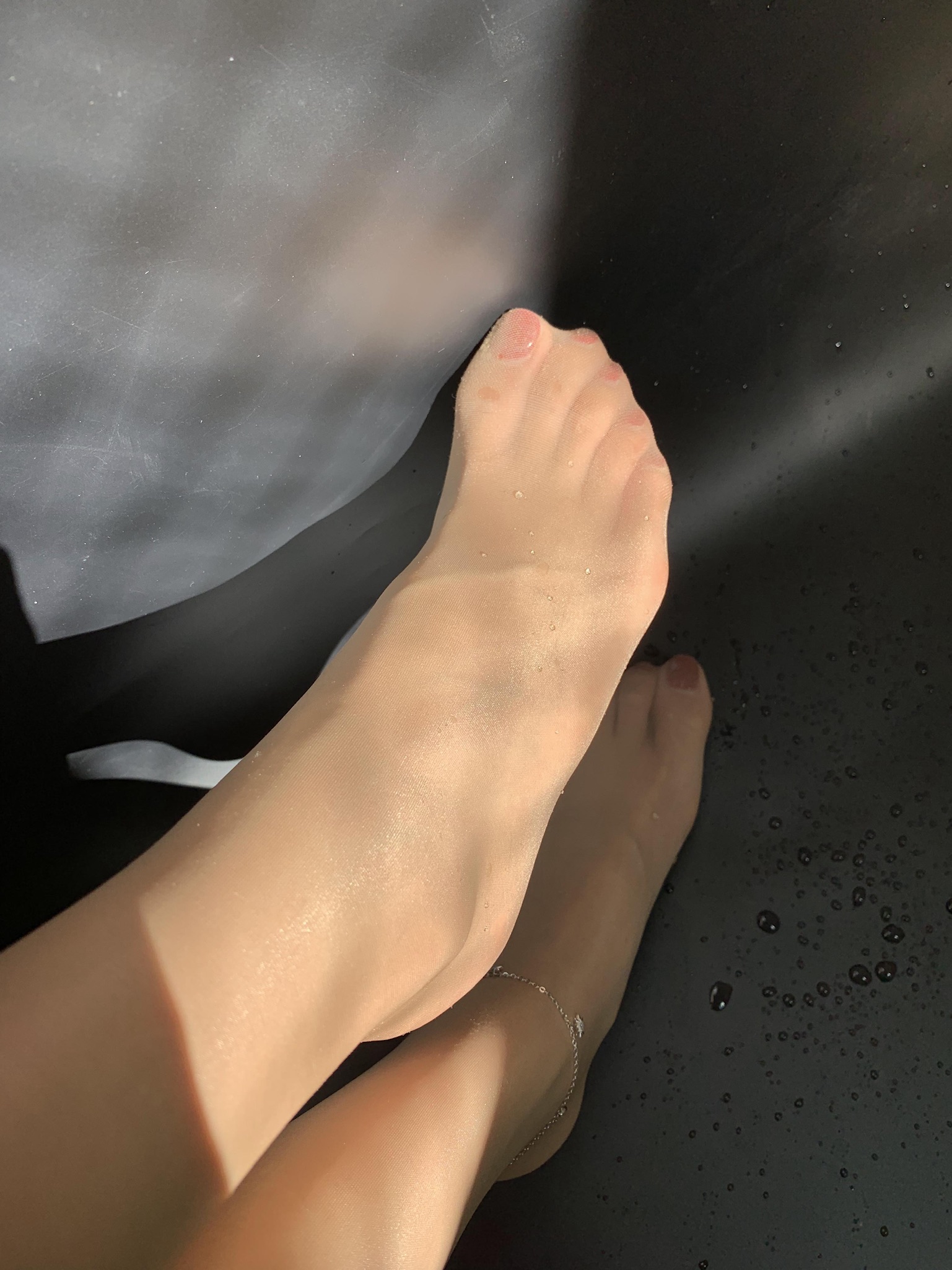 桃脱了 - 灰裙肉丝美腿第21张图片