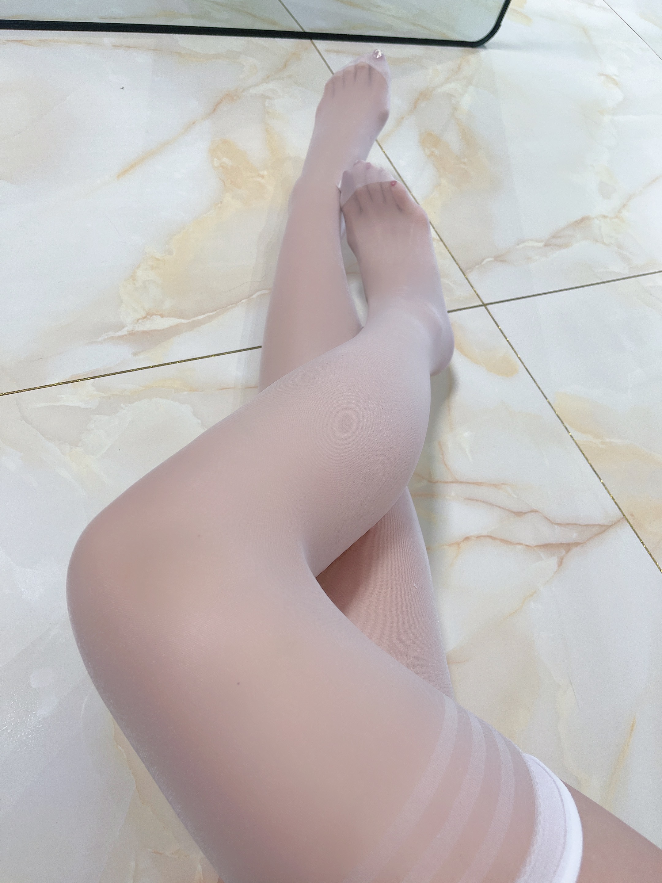 奶宝妹纸 - 蓝色制服第5张图片