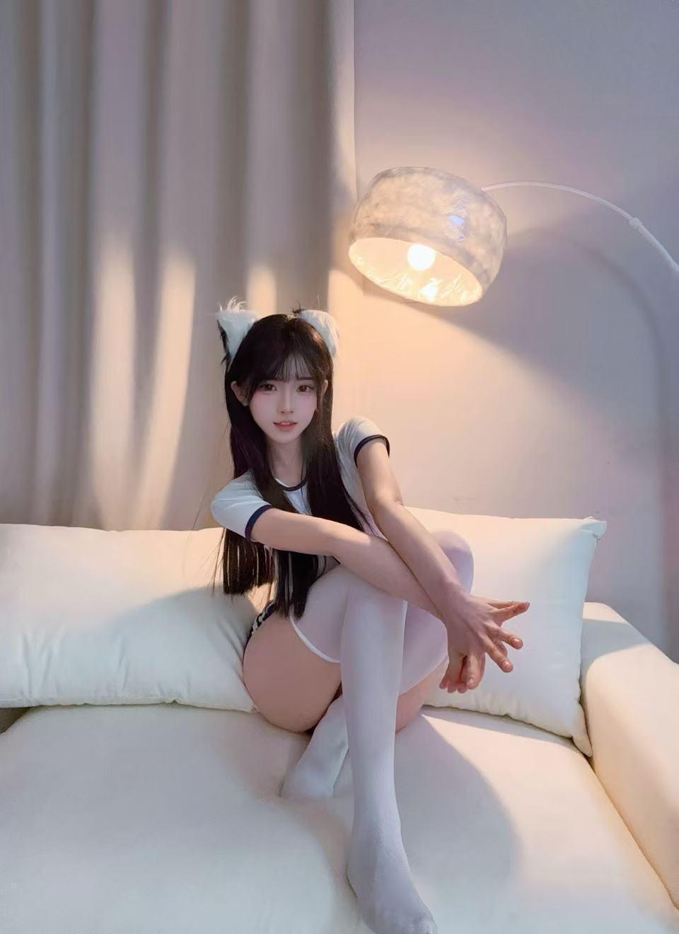 喜欢吃香菜 -  软糯小白猫第22张图片