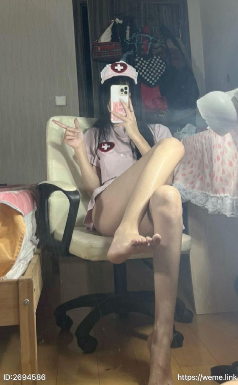 囧静 - 护士姐姐的迷你裙第10张图片