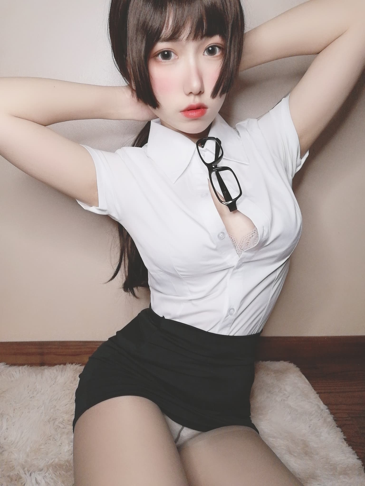 芋圆侑子 - 醉酒小秘书第4张图片
